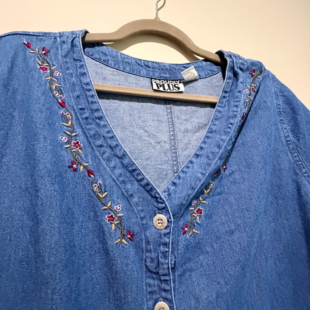 VTG Proudly Plus Denim Button Fromt Dress 3X Floral Embroidered Shift Cottage - Picture 2 of 8